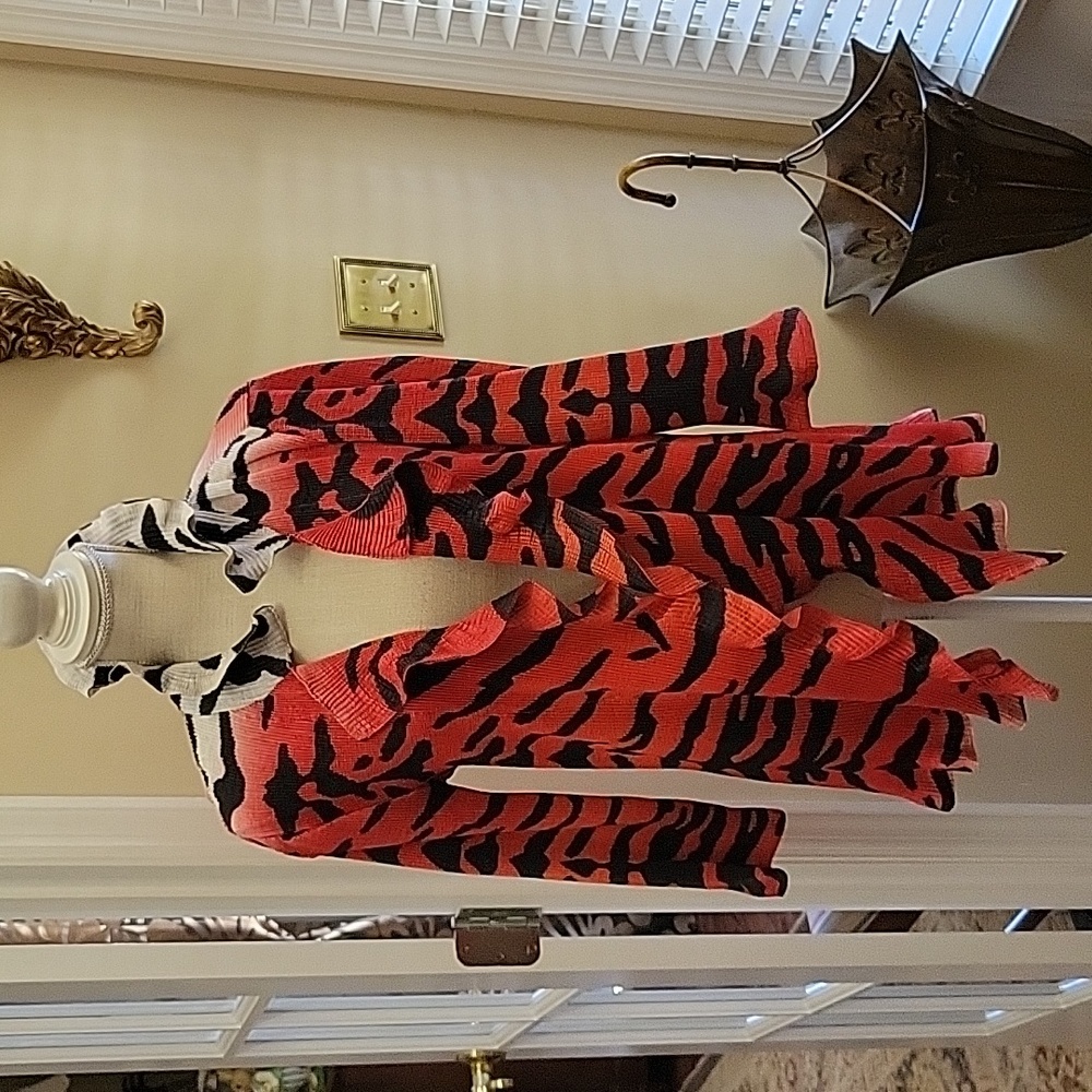 Multiples tiger stripe jacket orange coral black white stretch long slv …MED EUC